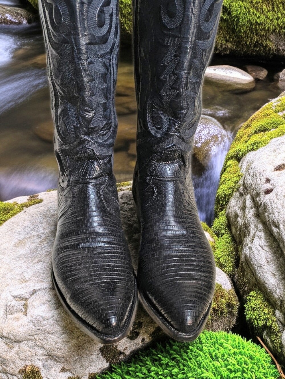 Vintage Justin Black Lizard Cowboy Boots 8D, Excellent Condition